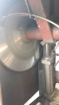 ขายแท่นตัดอลูมิเนียมและชุดสว่าน