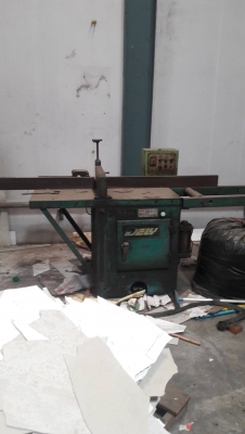 ขายแท่นตัดอลูมิเนียมและชุดสว่าน