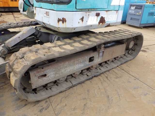 ขายรถขุด ยี่ห้อ Komatsu รุ่น Pc75uu-1