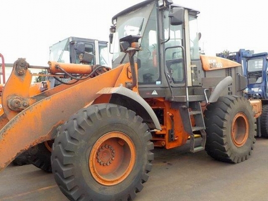 ขายรถตักล้อยาง HITACHI ZW180 (เทียบเท่า WA320) นำเข้าเองจากญี่ปุ่น สภาพสวยพร้อมใช้ ถึงเร็วๆนี้ครับ