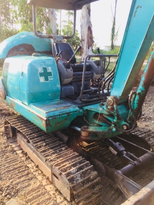 ขายkomatsu pc25-7 พร้อมใช้งาน( 0958394663 บอล )ราคาคุยกันได้คับ