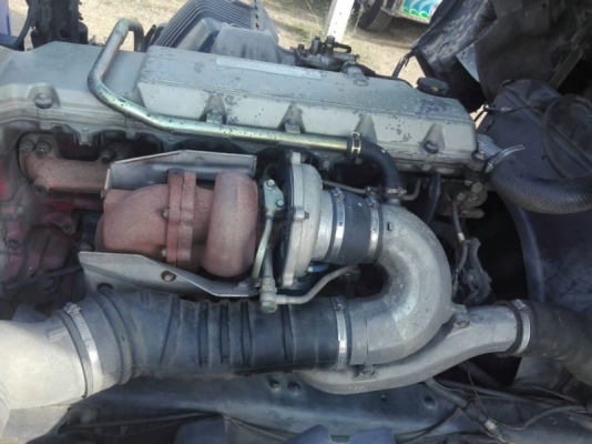 HINO เครื่อง JO8C-212 แรง ปี 46 หกล้อ ติดเครน UNIC 5 ตัน 4 ปลอก 3 ท่อน เลขไมล์ 259,520 ก.ก หกสูบ น้ำหนักรถ 7500 ก.ก ยาง 9 ช่วงยาว 5.80 เมตรกว้าง 2.40 เมตร ทะเบียนพร้อม