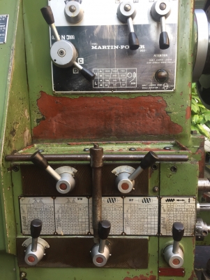 เเท่นกลึง 6 ฟุต คอลึก รุ่นหนัก สวิง900 สภาพดี เงียบทุกเกียร์ อุปกรณ์ครบ มี3ขาคอม้า เเท่นกลึง 6 ฟุต คอลึก รุ่นหนัก สวิง900 สภาพดี เงียบทุกเกียร์ อุปกรณ์ครบ มี3ขาคอม้า