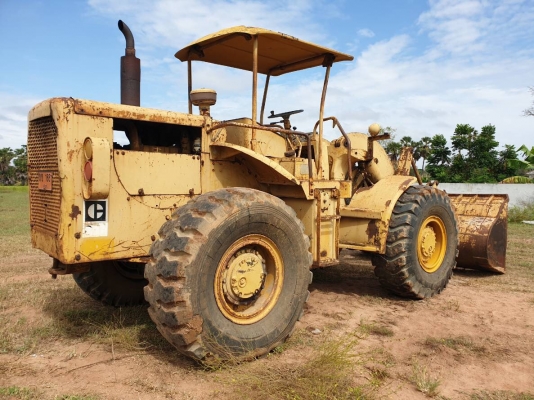 ขายรถตักล้อยาง CAT-950 เอกสารเล่มทะเบียน ราคา.295,000 รถพร้อมใช้ ยางพร้อมใช้ เครื่องแรง ปั้มแรง บอร์ดี้รอบคันสวย สนใจรถดีๆราคาถูกๆโทร.081-3531946 ต่อ.บางนา &amp; ID-LINE รถอยู่ อ.นางรอง จ.บุรีรัมย์