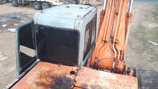 ขาย HITACHI Ex 200-3