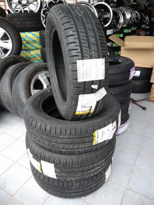 ยางใหม่ดันลอป 185-60-15 ปี 18 สี่เส้น 6400 บาท