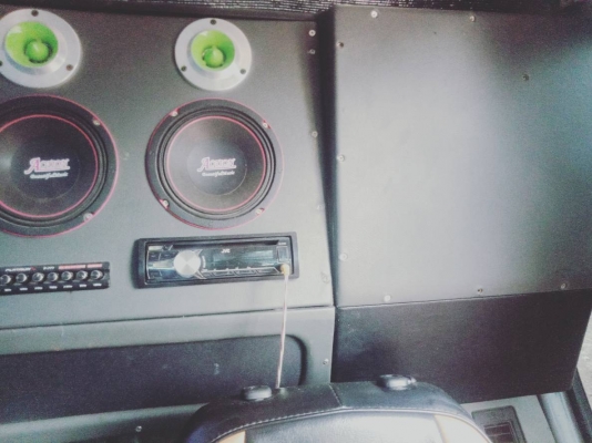 ขายจ้า..KOBELCO  SK135SR  YY01  เก่าใน สภาพดี  เครื่องปั๊มแห้ง  มีลายแย๊ก  10,xxx  ชั่วโมง  พร้อมใช้  โทร 089-3818694  จ๊อย