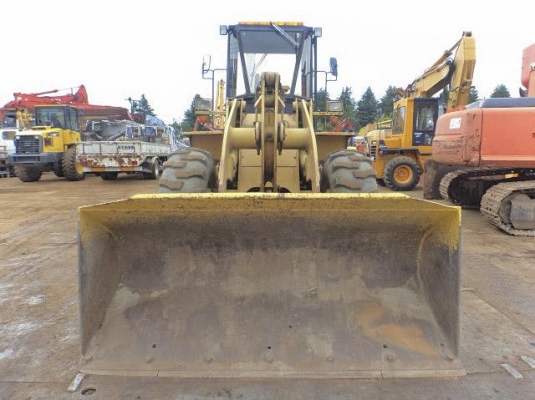 ขายรถตัก ยี่ห้อ TCM รุ่น 835-2