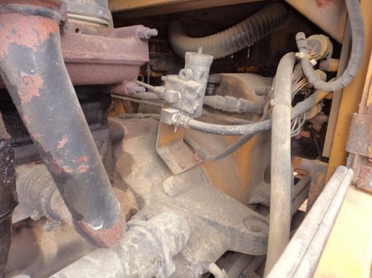 ขายรถตัก ยี่ห้อ TCM รุ่น 835-2