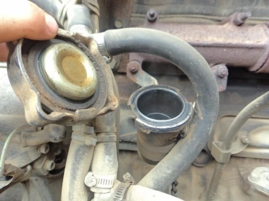 ขายรถตัก ยี่ห้อ TCM รุ่น 835-2