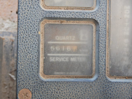 ขายรถขุด ยี่ห้อ KOMATSU รุ่น PC75uu-2