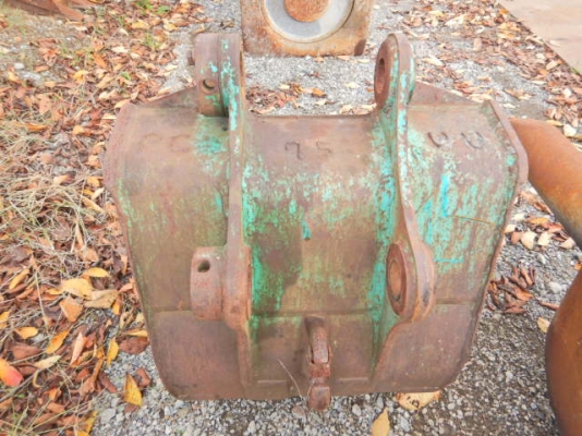 ขายรถขุด ยี่ห้อ KOMATSU รุ่น PC75uu-2