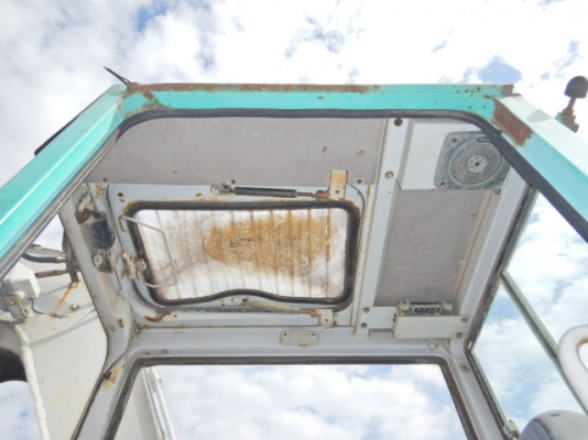 ขายรถขุด ยี่ห้อ KOMATSU รุ่น PC75uu-2