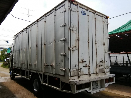 6 ล้อใหญ่ *EURO.2* ISUZU FTR 200 แรงม้า ยาว 7.20 ม. รถสวยเดิมทั้งคัน+สภาพพร้อมใช้งาน *รถห้างแท้ * มี