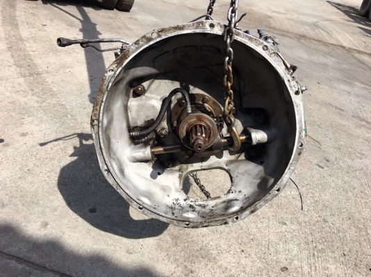 อีตั้น 9.5 รอบ  กับ  10.5  รอบ ปลายออก  1.4  รอบ