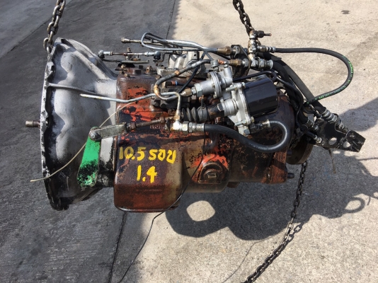 อีตั้น 9.5 รอบ  กับ  10.5  รอบ ปลายออก  1.4  รอบ