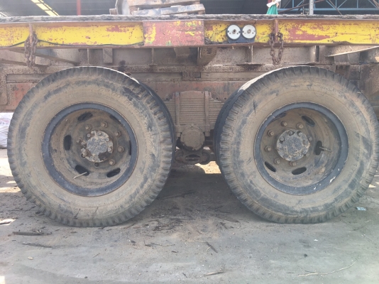 เพลาโบกี้ fuso 2 เพลายกชุด + กระทะ+ ยาง 8เส้น เพลาโบกี้ fuso 2 เพลายกชุด + กระทะ+ ยาง 8เส้น