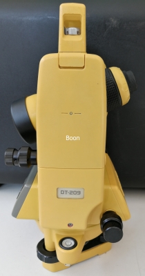 ขายกล้องวัดมุมอิเล็คทรอนิกส์ TOPCON DT-209