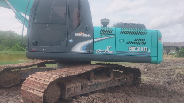 รถแบคโฮ KOBELCO SK210LC-8 YQ12 ใช้งาน 4,659 ชั่วโมงบูมยาว