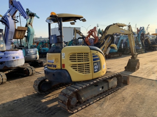 Komatsu PC40MR-3 รถขุดนำเข้าจากญี่ปุ่น โทร. 080-6565422 (หนิง)