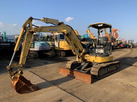 Komatsu PC40MR-3 รถขุดนำเข้าจากญี่ปุ่น โทร. 080-6565422 (หนิง)