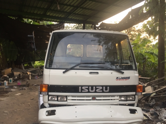 ขาย หัวสิบล้อ ISUZU ร็อคกี้ สีใหม่ อุปกรณ์ครบ