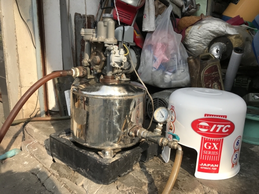 ขายปั๊มน้ำอัตโนมัติ ITC(Hitachi) 250W ถังสแตนเลส ใส่ฝาครอบของใหม่ สภาพสวย หมุนนิ่ม ตรวจเช็คแรงดันเรียบร้อย ไม่มีรั่วซึม พร้อมใช้งาน ราคา 2,900 บาทพร้อมส่ง