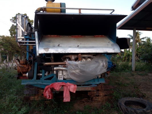 ขายรถเกี่ยวข้าว 150000