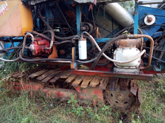 ขายรถเกี่ยวข้าว 150000