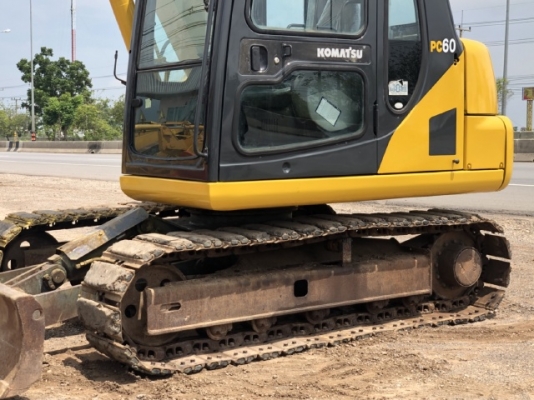 ขายรถขุด KOMATSU PC60-7 นำเข้าเองจากญี่ปุ่น สภาพสวยพร้อมใช้ มีVDOการทำงานครับ