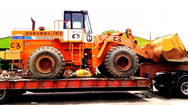 ขายรถตัก HITACHI LX200 240 hp (179 kw) เทียบเท่ากับ KOMATSU WA430-6 สภาพสวยพร้อมใช้ โทร 084-5424150