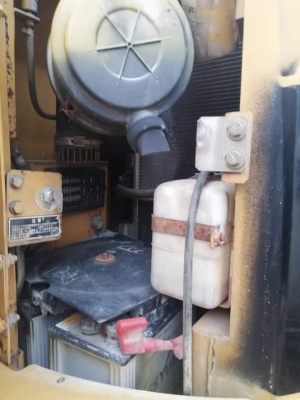 ขายจ้า CATERPILLAR  313 CCR  เก่านอกแท้  เดิมๆๆ  แทรคใหญ่ใบ 70  ใช้งานมา 1,xxx  ชั่วโมง  พร้อมใช้  โทร  089-3818694  จ๊อย