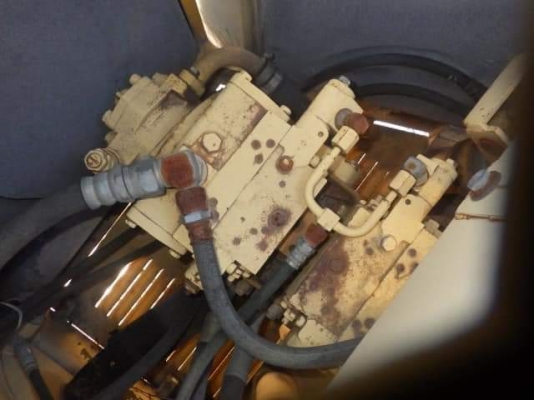 ขายจ้า..KOMATSU  PC60-6  เก่านอกแท้  สภาพสวย  เดิมๆๆเครื่องปั๊มดี  พร้อมใช้  ลองระบบกันได้ทุกวัน  โทร  089-3818694  จ๊อย