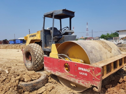 ขายรถบด DAINAPAC CA251 สภาพพร้อมไช้เอกสารอินวอย