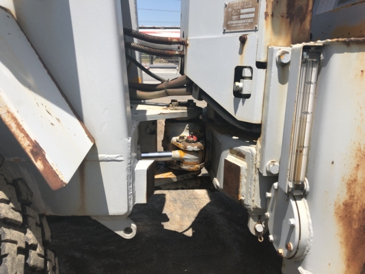 ขายรถตัก FURUKAWA FL35-2 เครื่องยนต์ 3 สูบ ระบบเลี้ยวเอวอ่อน 2000 ชม สมบูรณ์พร้อมใช้ครับ FROM JAPAN ติดต่อ 063-9316985 ID LINE : 0639316985