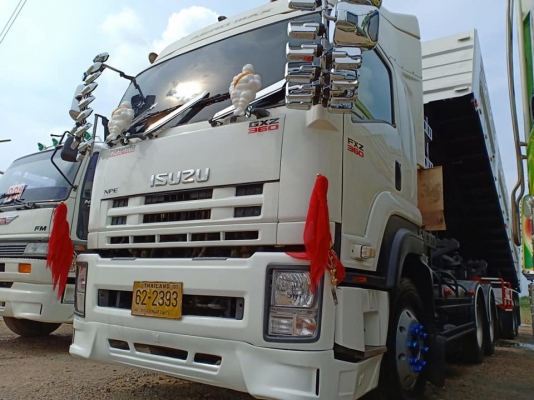 ISUZU 354 แรง ปี 55 สิบล้อหัวลาก+หางเซมิดั้มพ์ ก๊าซ CNG น้ำหนักรถ 9,700 ก.ก เลขไมล์ 324,216 ก.ก ยาง ISUZU 354 แรง ปี 55 สิบล้อหัวลาก+หางเซมิดั้มพ์ ก๊าซ CNG น้ำหนักรถ 9,700 ก.ก เลขไมล์ 324,216 ก.ก ยาง