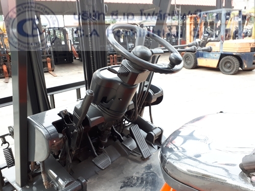 ขายรถโฟล์คลิฟท์ TOYOTA รุ่น 6-FD18