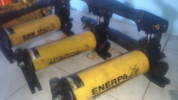 ปั้มไฮดรอลิค กระบอกมือโยก