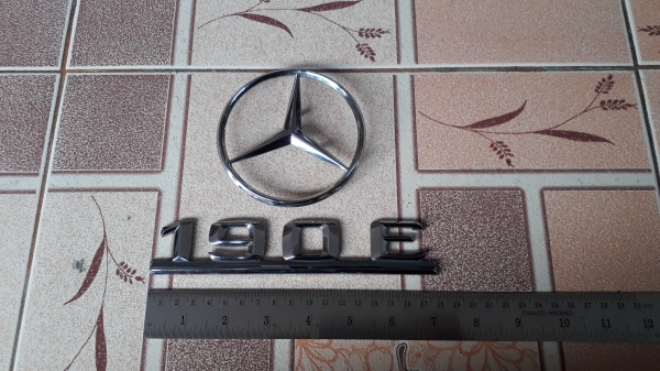 โลโก้ BENZ 190E แท้ ติดท้ายรถ โลโก้ BENZ 190E แท้ ติดท้ายรถ