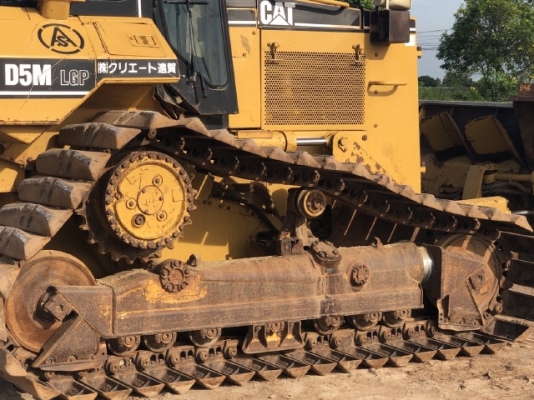 ขายรถดันดิน CAT D5M (5,XXX ชั่วโมง) นำเข้าเองจากญี่ปุ่น สภาพสวยพร้อมใช้ มีVDOการทำงานครับ