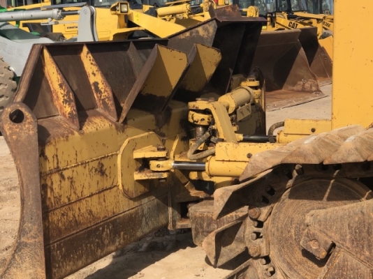 ขายรถดันดิน CAT D5M (5,XXX ชั่วโมง) นำเข้าเองจากญี่ปุ่น สภาพสวยพร้อมใช้ มีVDOการทำงานครับ