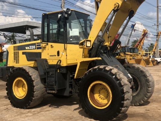 ขายรถตักล้อยาง KOMATSU WA320-6 ปี 2012 นำเข้าเองจากญี่ปุ่น สภาพสวยพร้อมใช้ มีVDOการทำงานครับ ขายรถตักล้อยาง KOMATSU WA320-6 ปี 2012 นำเข้าเองจากญี่ปุ่น สภาพสวยพร้อมใช้ มีVDOการทำงานครับ