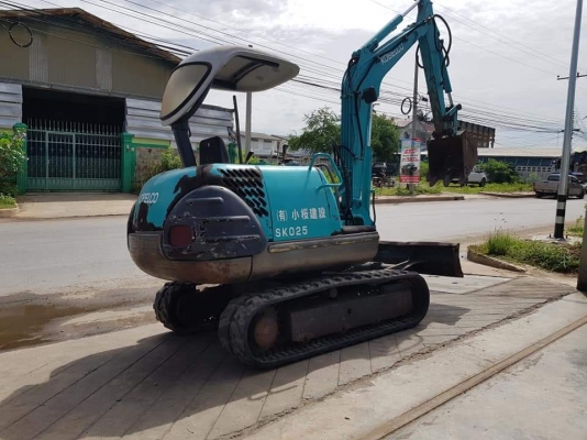 รถขุด KOBELCO SK025 พร้อมไลน์เจาะ เก่าญี่ปุ่นยังไม่เคยใช้งานในไทย สำหรับงานก่อสร้างโดยเฉพาะ ระบบสมบูรณ์ พร้อมใช้งาน ราคา355,000บาท สนใจติดต่อ 083-4355829 081-8416818 ติดต่อสอบถามได้ที่  กดไปที่ลิ้งค์้เพื่อสอบถาม Line: https://line.me/R/ti/p/\%40zbk054