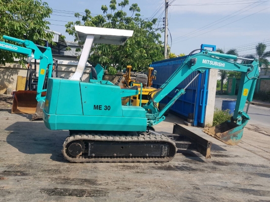 MITSUBISHI ME30 Control น้ำมันปั๊มนิ้วเครื่องยนต์ Mitsubishi ขนาด 3 ตัน มีคอนโทลไลน์เจาะ ราคาเพียง295,000บาท รถพร้อมใช้งาน เอวสวิงแน่นกริบชั่วโมงการใช้งานเพียง3,900ชม. สนใจติดต่อ081-8416818 083-4355828 kpgแทรคเตอร์ ติดต่อสอบถามได้ที่  กดไปที่ลิ้งค์้เ