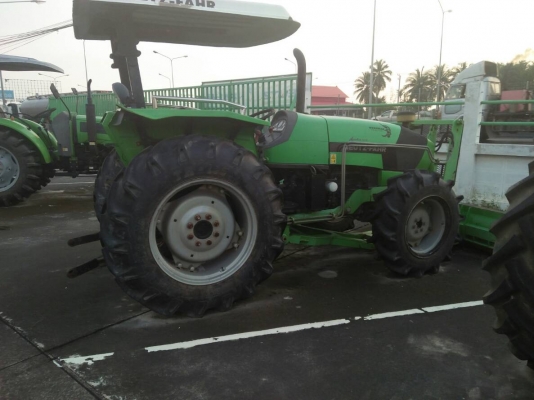 ให้เช่ารถแทรกเตอร์ดอยส์ฟาร์