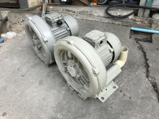 ขายริงโบลเวอร์ดูด-เป่าอากาศ Shini 1HP. 380V สภาพสวย หมุนนิ่ม ดูดแรง พร้อมใช้งาน มี 4ตัว ราคาตัวละ 2,800 บาท