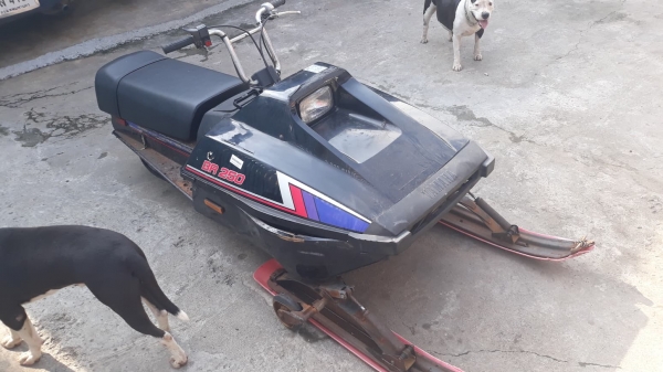 YAMAHA BR250 cc. Snowmobile มอเตอร์ไซด์หิมะ 250