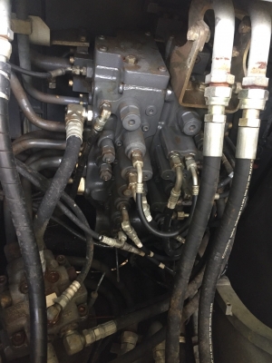 ขายรถแบคโฮ SUMITOMO SH130-5 สภาพเทพบุตร รถสวย ทำงานสมบูรณ์ทุกระบบ เอกสารเล่มทะเบียน ขายรถแบคโฮ SUMITOMO SH130-5 สภาพเทพบุตร รถสวย ทำงานสมบูรณ์ทุกระบบ เอกสารเล่มทะเบียน