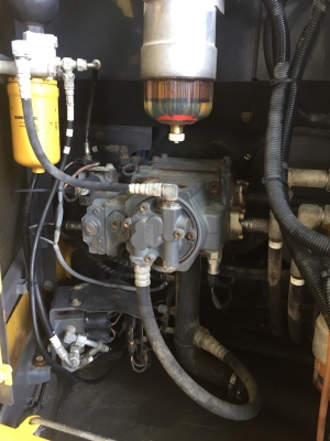 ขายรถแบคโฮ SUMITOMO SH130-5 สภาพเทพบุตร รถสวย ทำงานสมบูรณ์ทุกระบบ เอกสารเล่มทะเบียน ขายรถแบคโฮ SUMITOMO SH130-5 สภาพเทพบุตร รถสวย ทำงานสมบูรณ์ทุกระบบ เอกสารเล่มทะเบียน