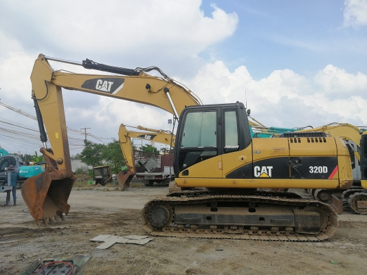 #ขายครับCat320D สภาพพร้อมใช้งานครับ แน่นทุกจุด สวยๆๆครับ  สนใจโทร.0851562314 k.บอย แทรคเตอร์ (รับซื้อขายแลกเปลี่ยนเครืองจักรหนักทุกรุ่น)